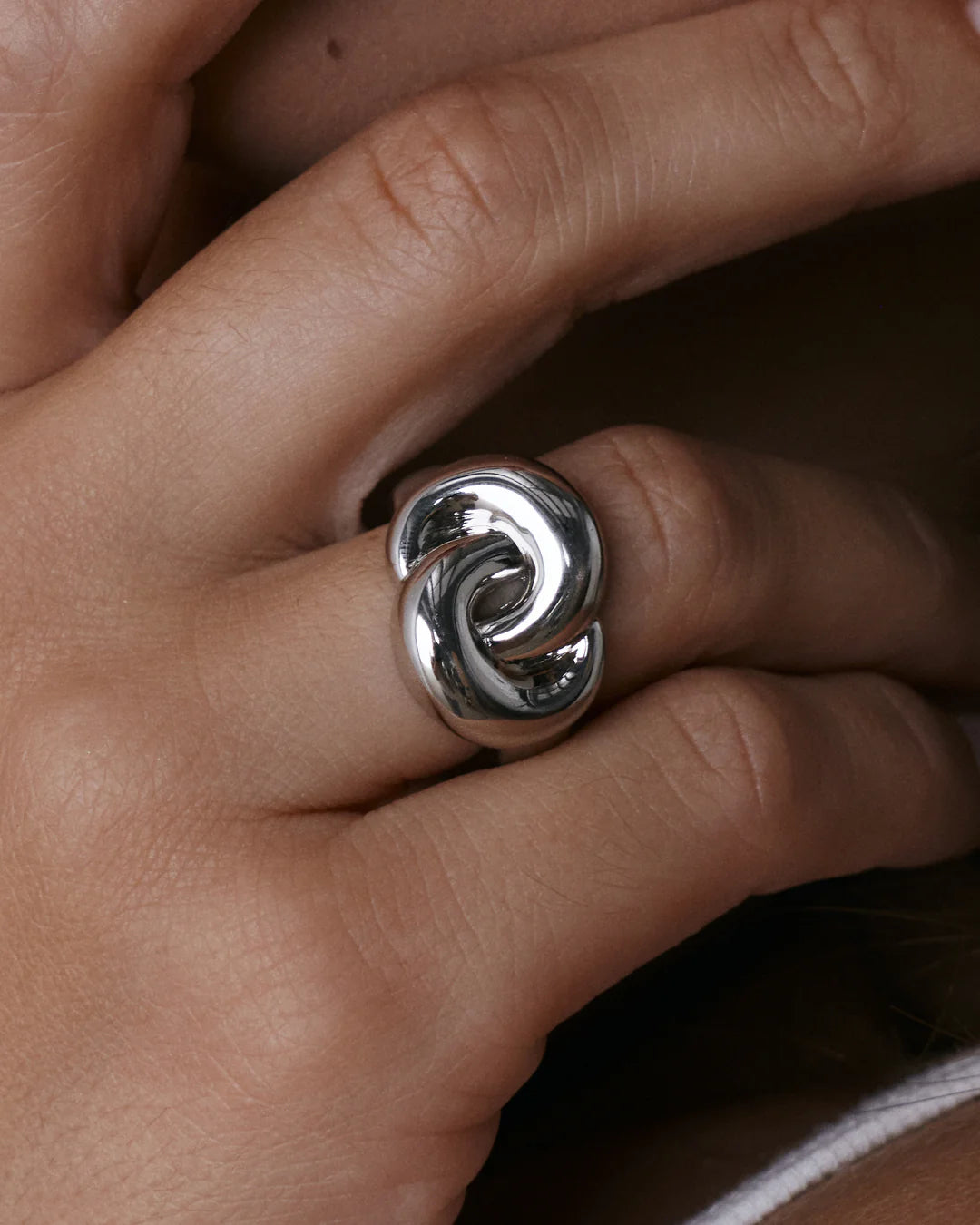 LUV AJ Solstice Knot Ring