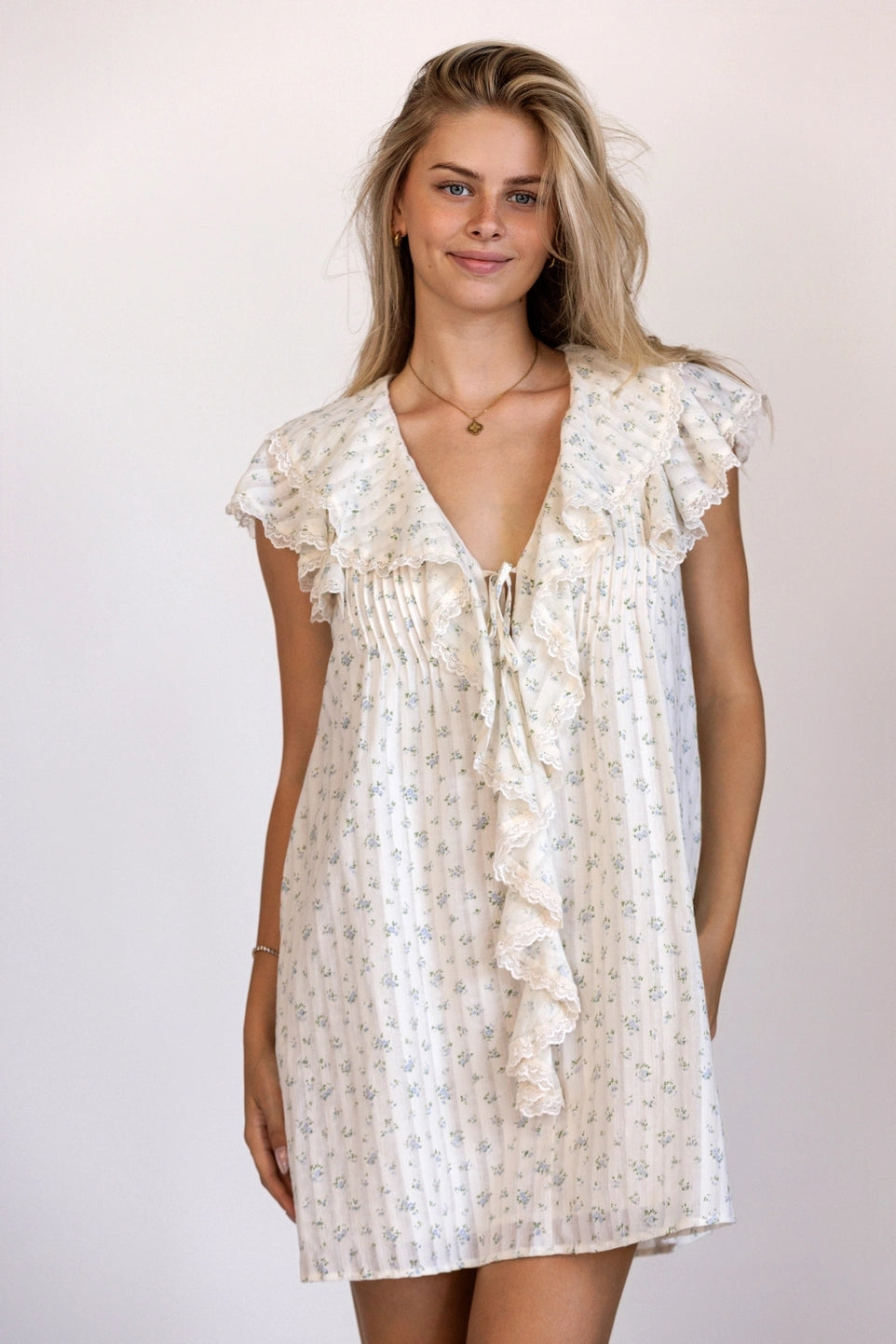 Storia Margot Ditsy Floral Mini Dress | Coco Kimono