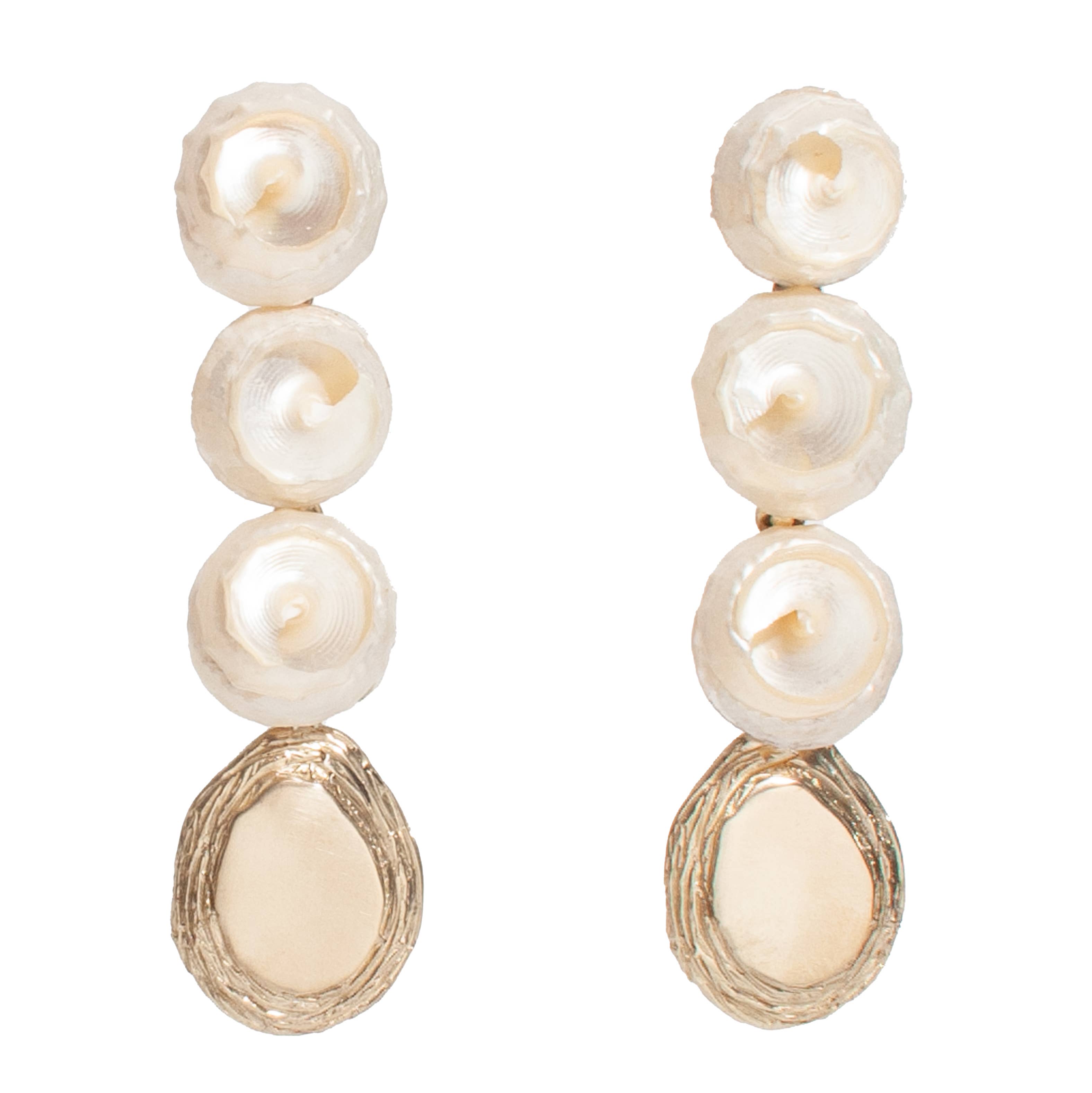 Nacre Earring