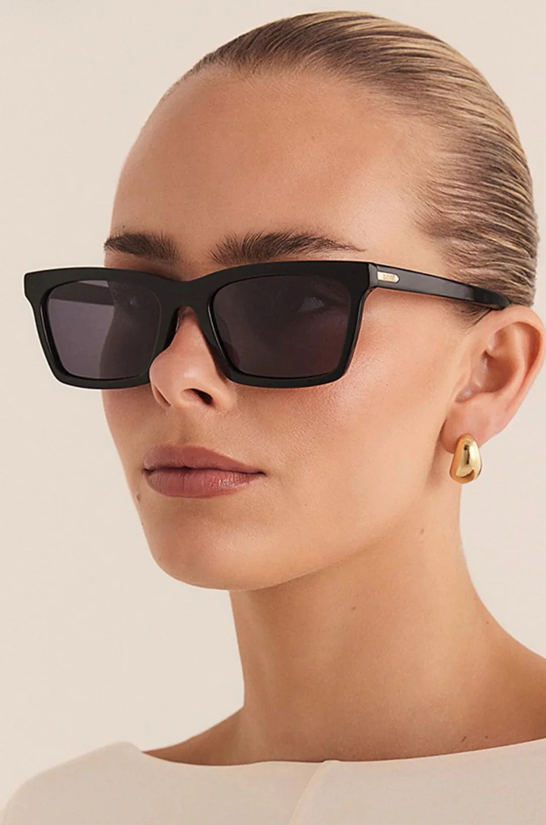 Banbe The Leomie Black Sunglasses
