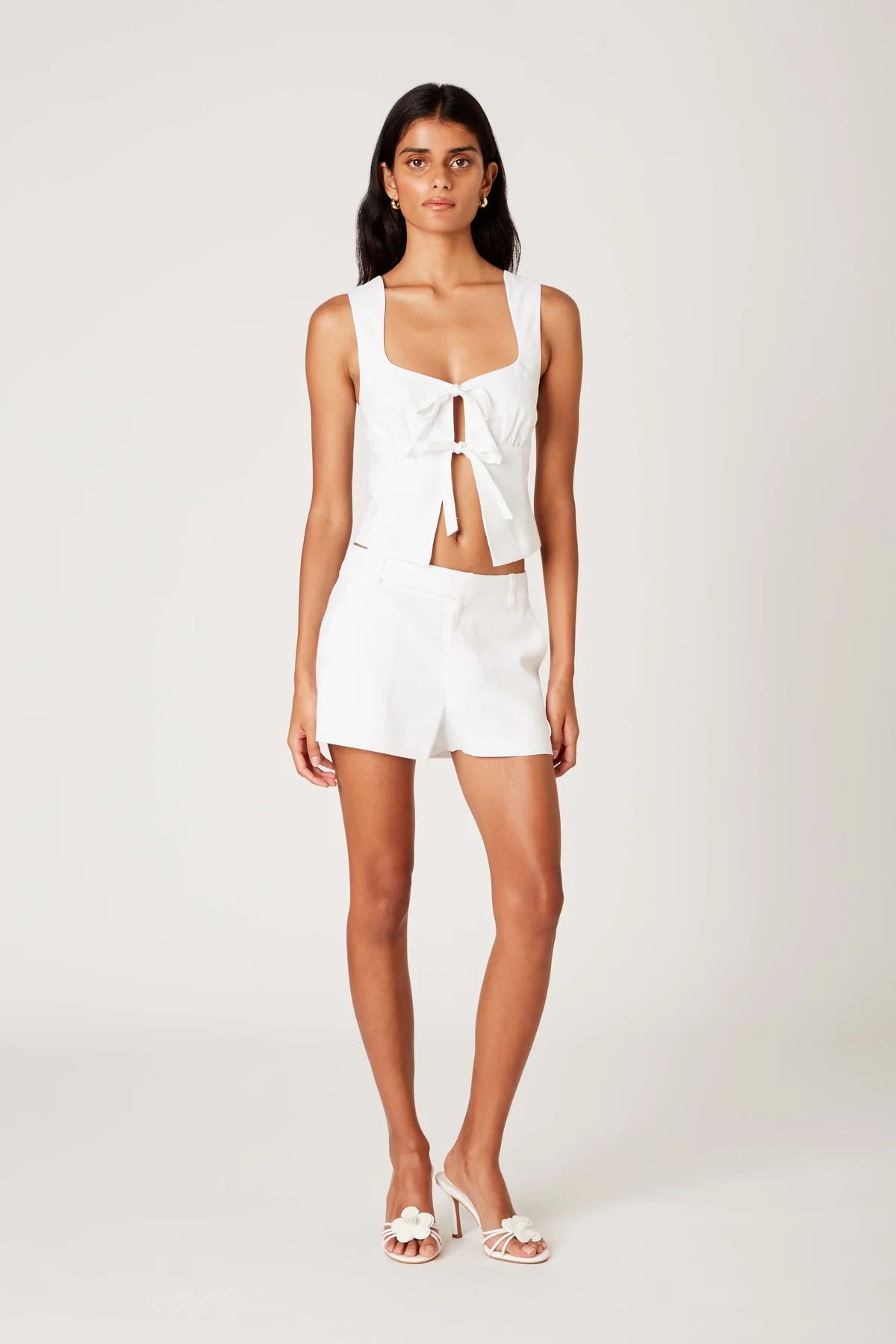 NIA Carolina White Top