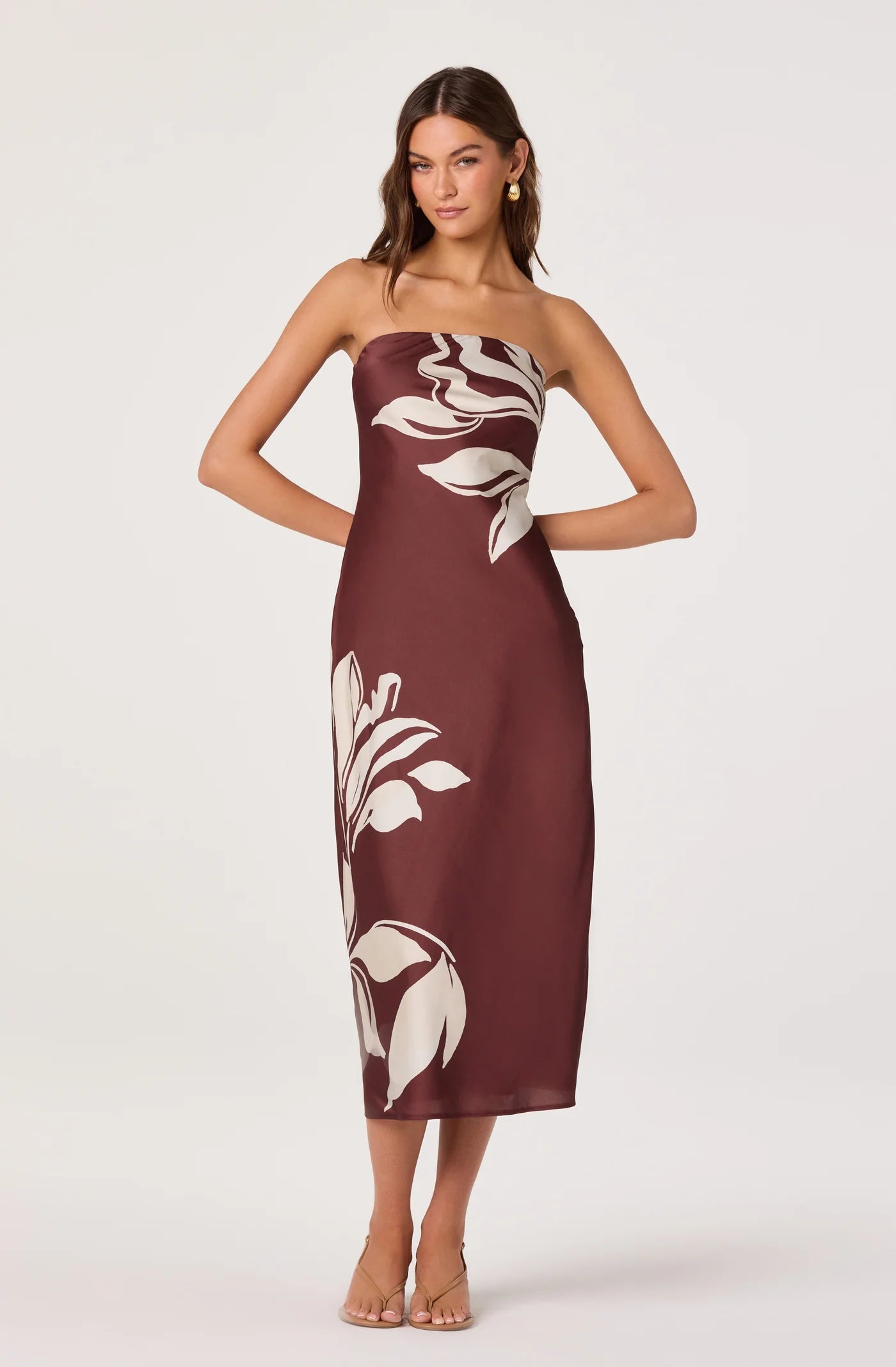 ASTR the Label Annabeth Brown Floral Dress
