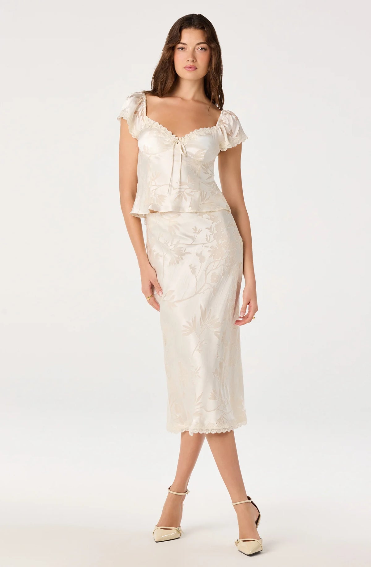 ASTR the Label Vanessa Top Cream