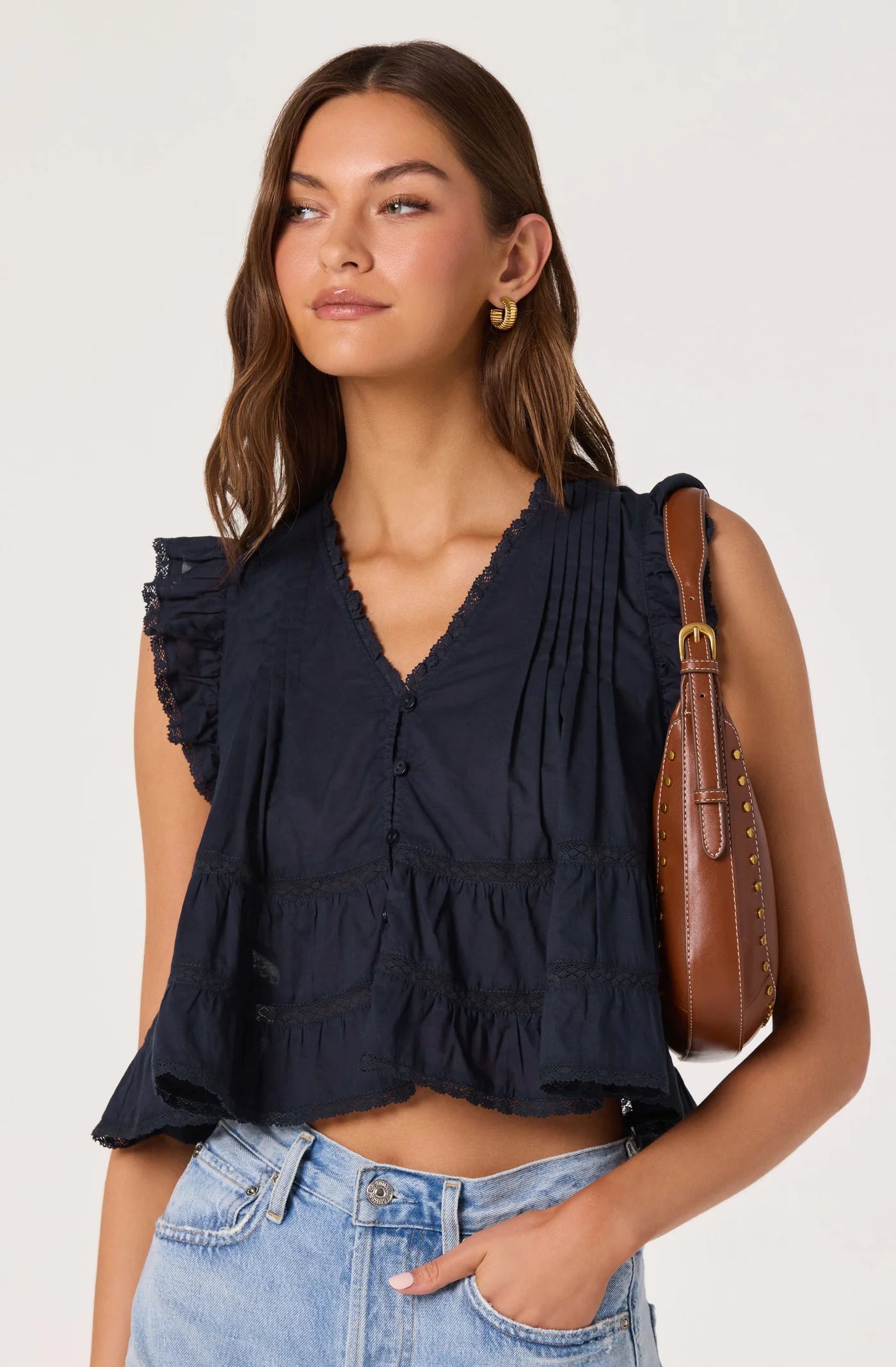 ASTR the Label Julie Flutter Sleeve Cropped Top