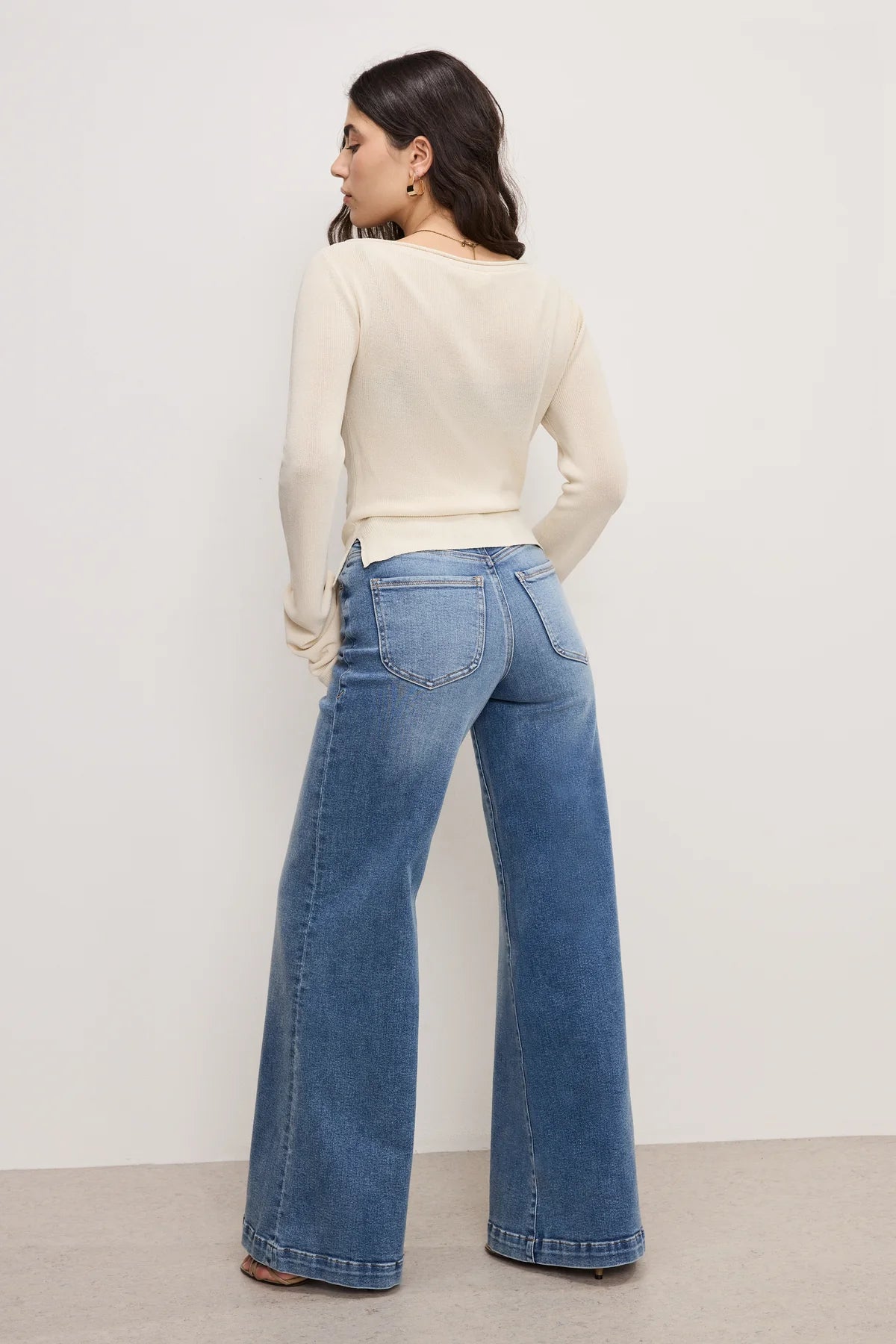 Good Petite Palazzo Light Compression Jeans