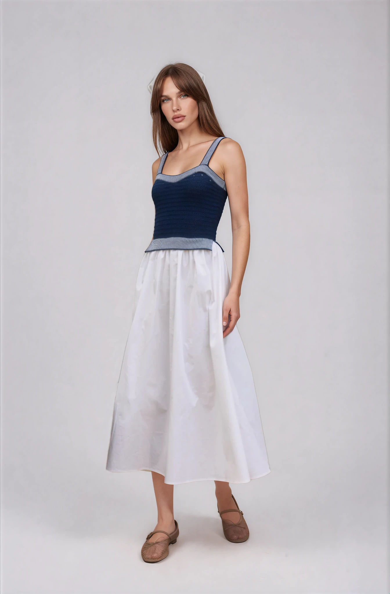 Moon River Gia Navy & Off White Midi Dress | Dress | Coco Kimono