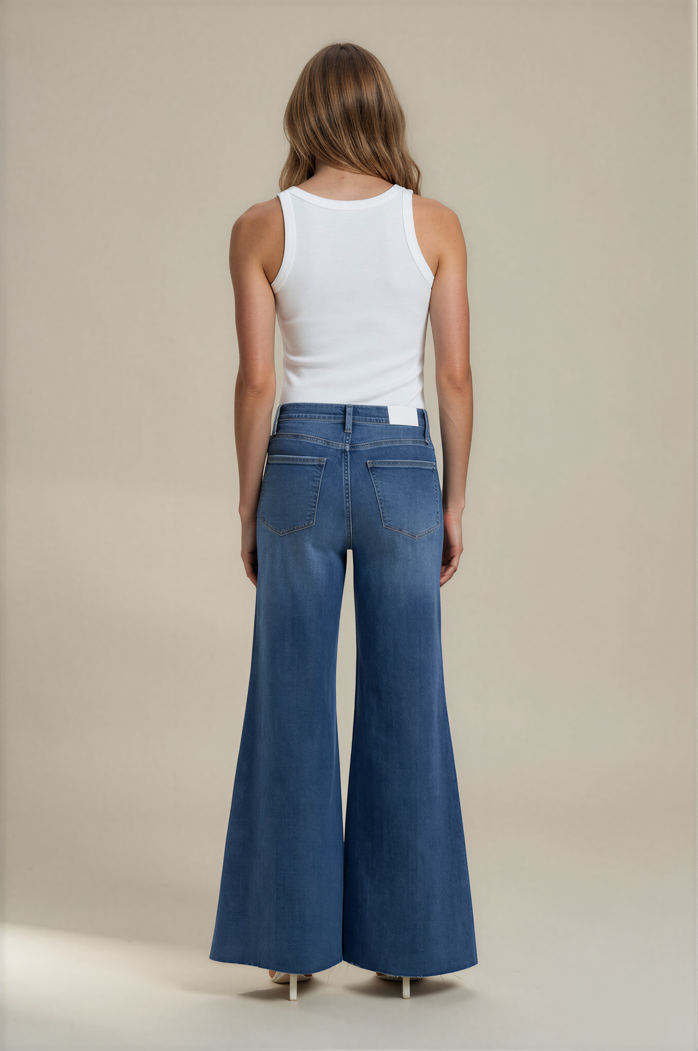 Pistola Izzy Mid Rise Wide Jean Study