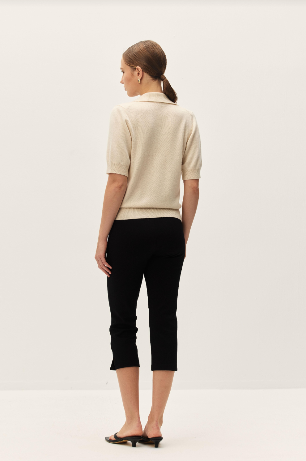 Elodie Ponti Black Capri Pants