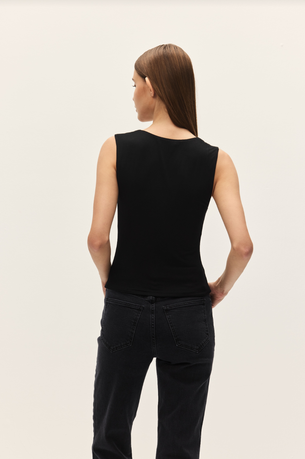 Elodie Shiloh Black Top