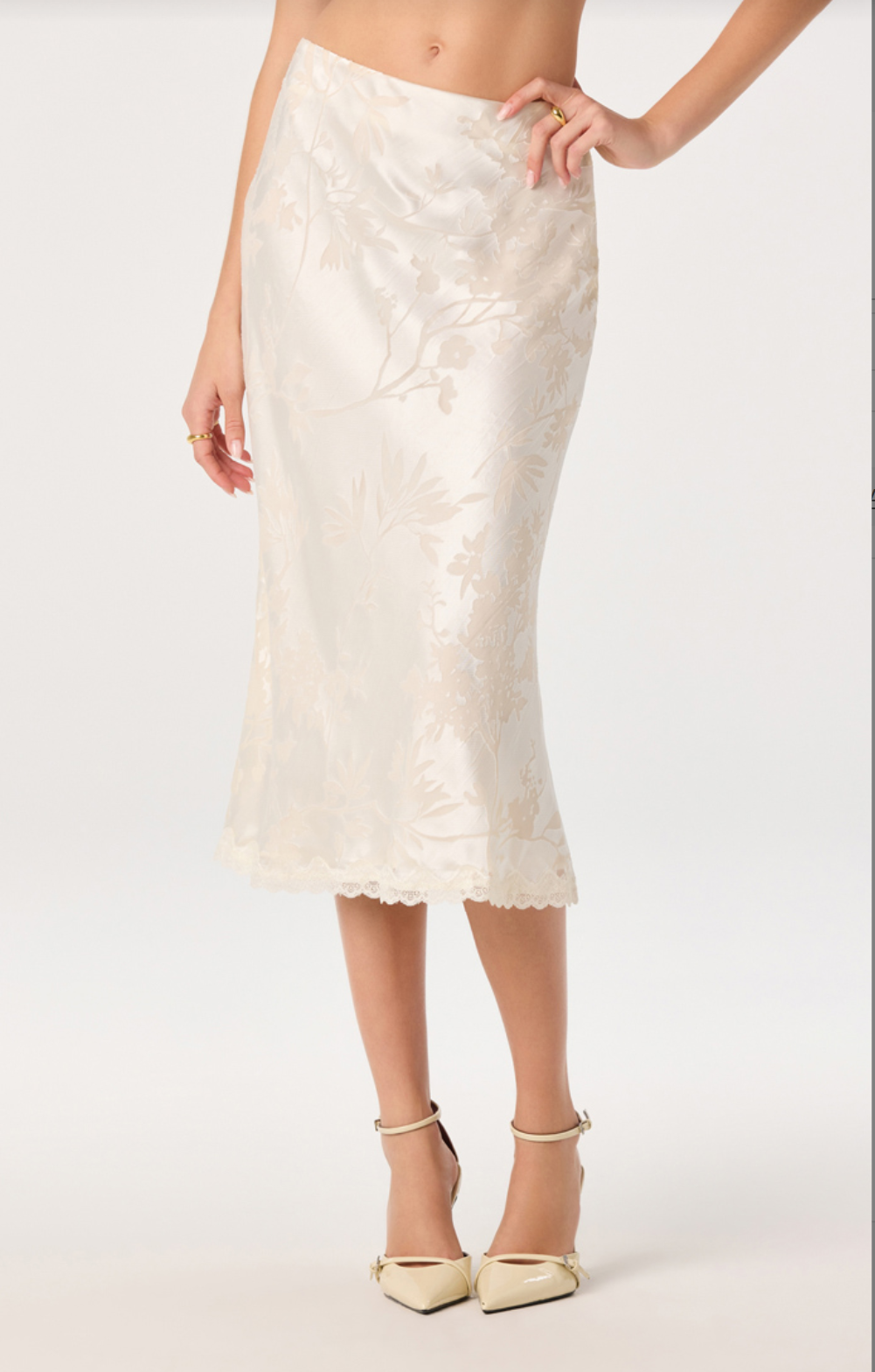 ASTR Windey Cream Skirt