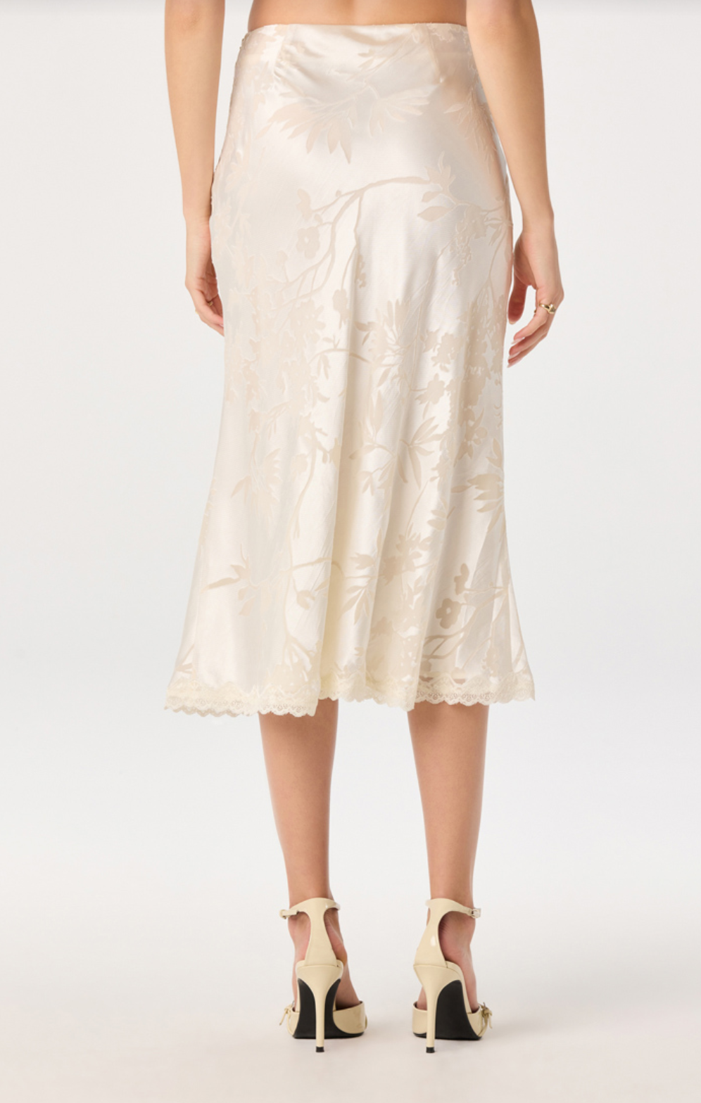 ASTR Windey Cream Skirt
