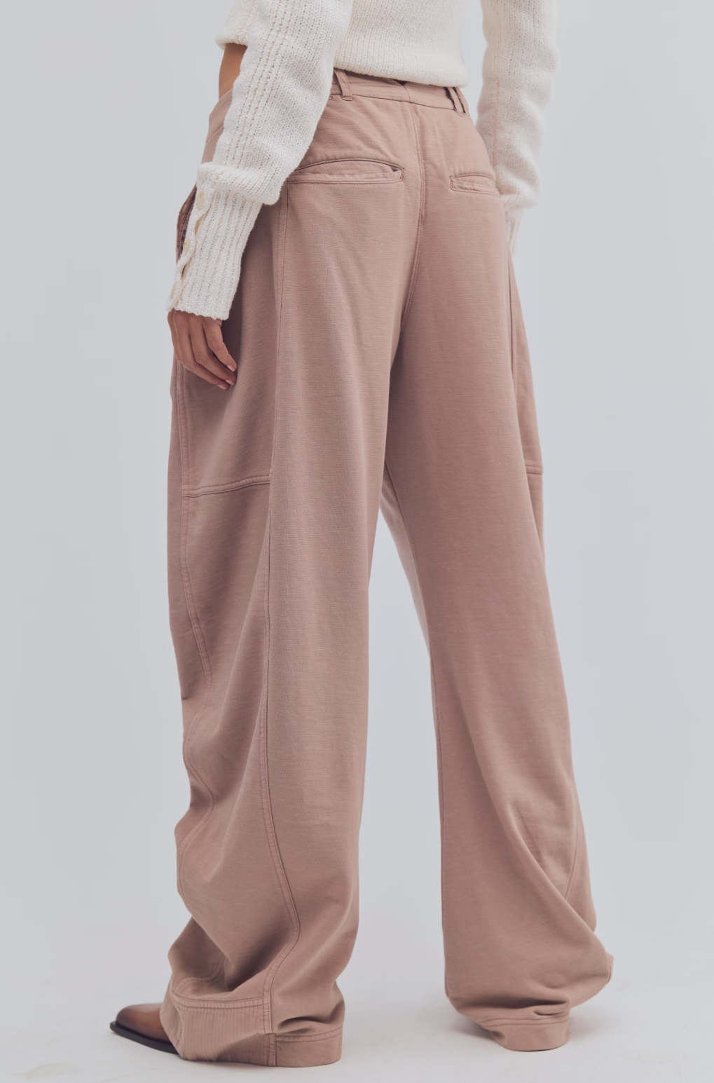 Spotlight Knit Trouser Stucco