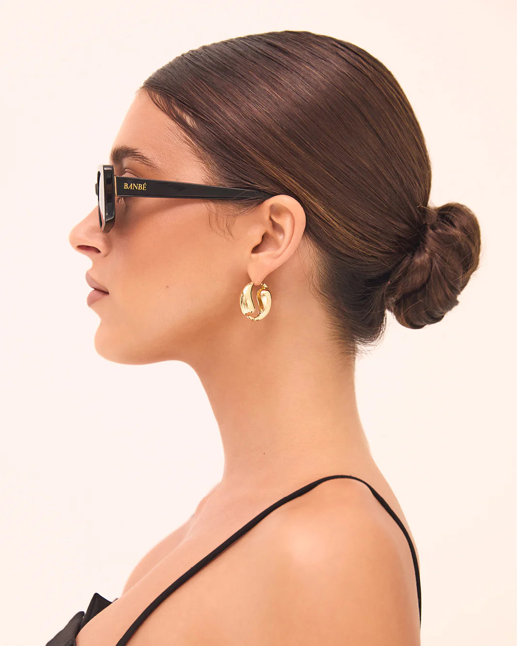 The Hepurn Sunglasses | Black Smoke