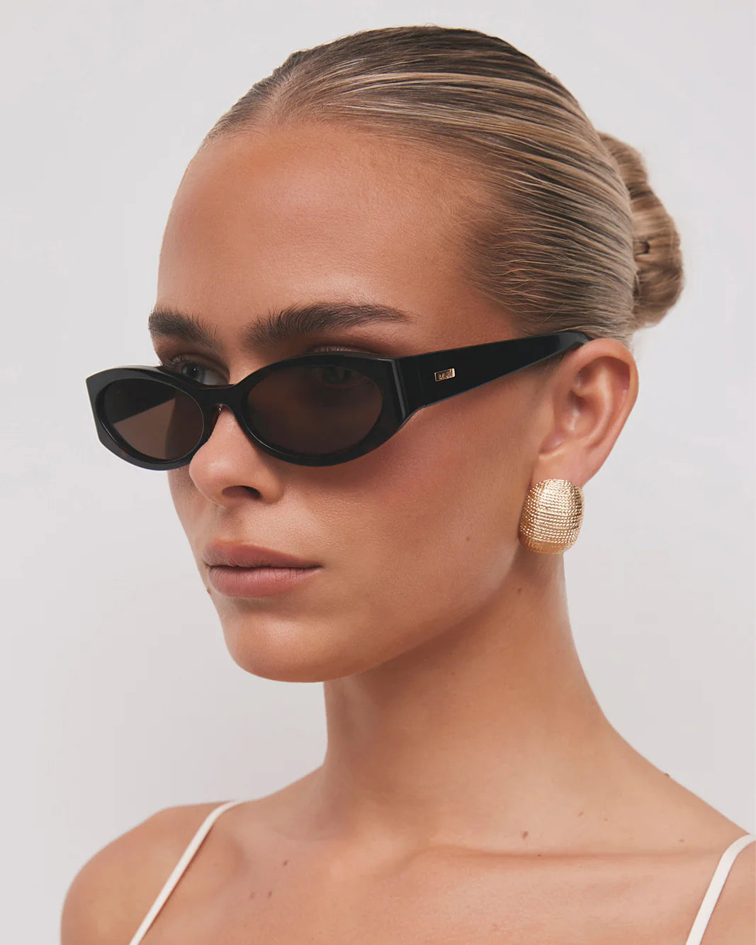 The Kasia Dark Havana Tort-Walnut