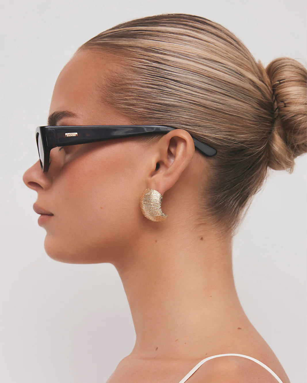 The Kasia Dark Havana Tort-Walnut