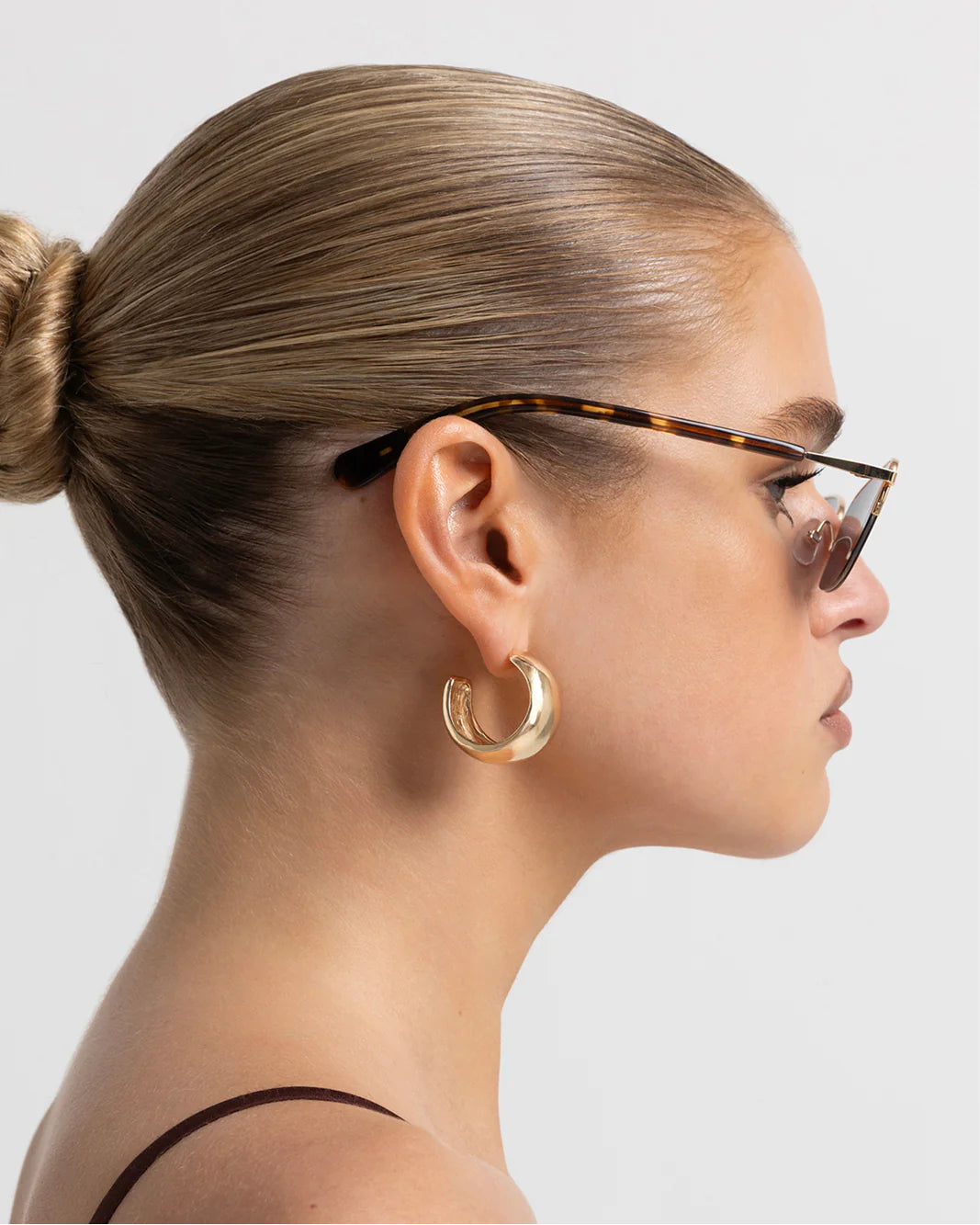 Banbe The Lydia Sunglasses Havana Tort Gold Smoke