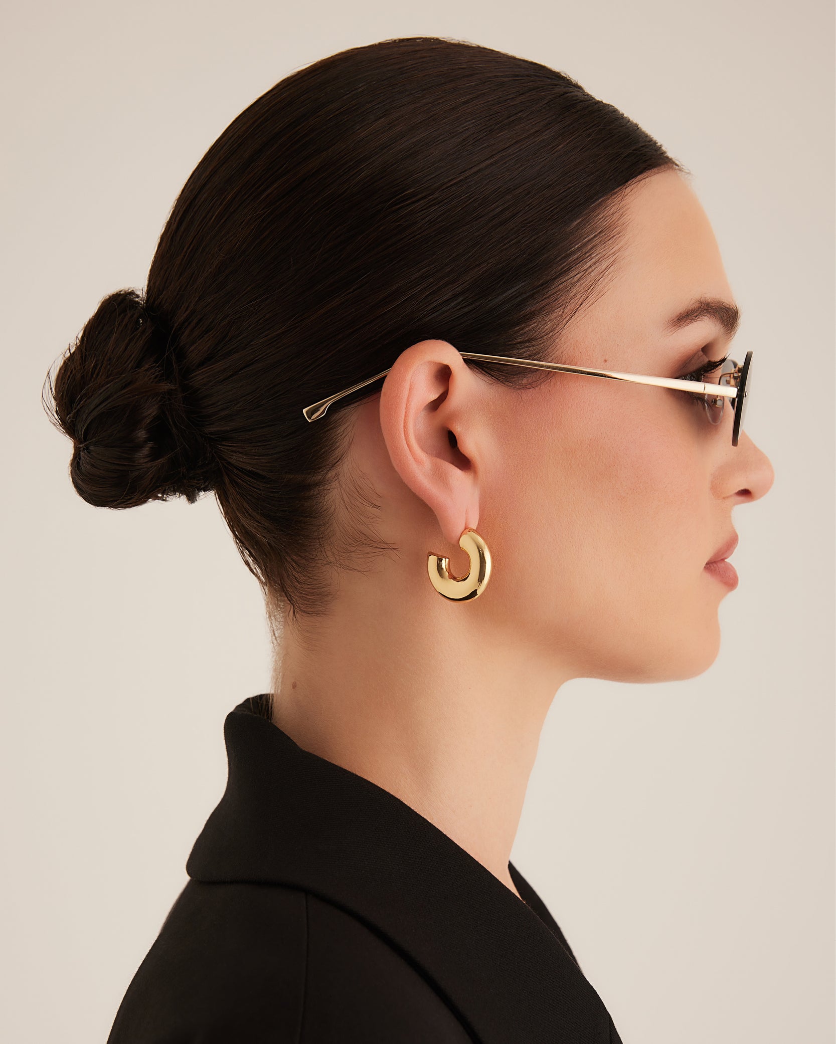 The Sabrina Sunglasses Gold Smoke