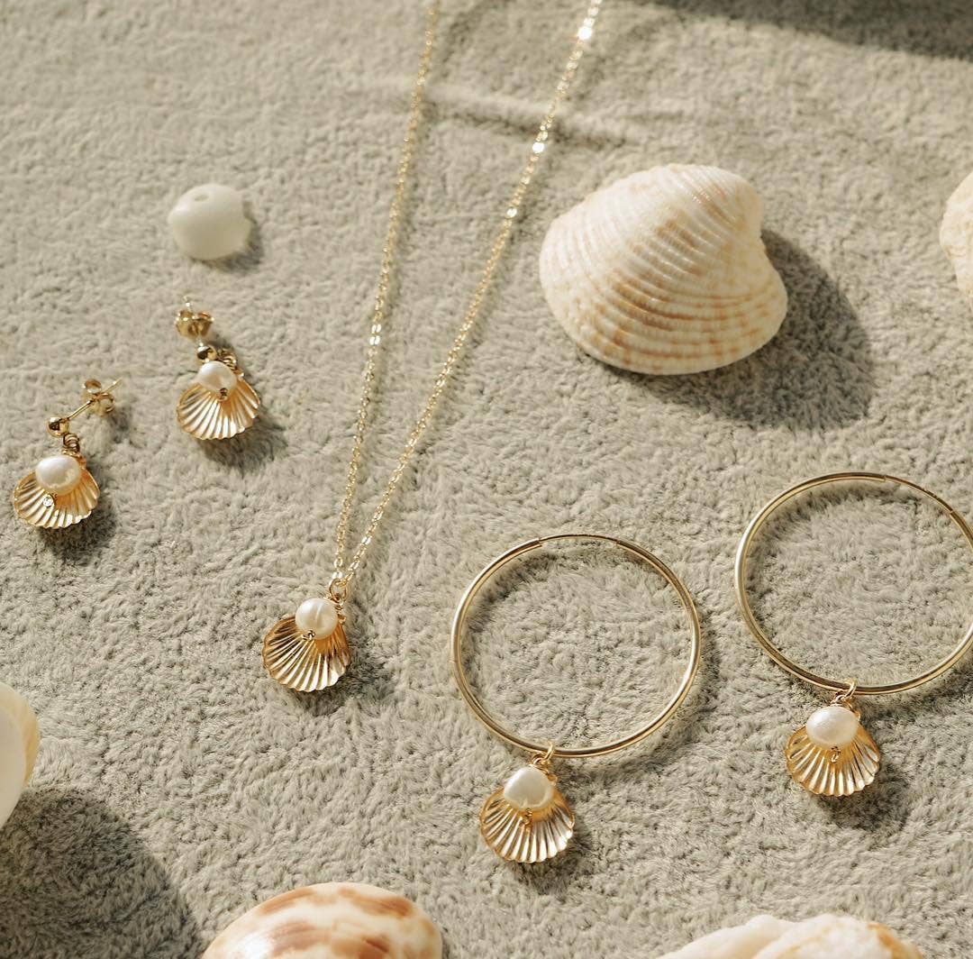 Belle Earrings