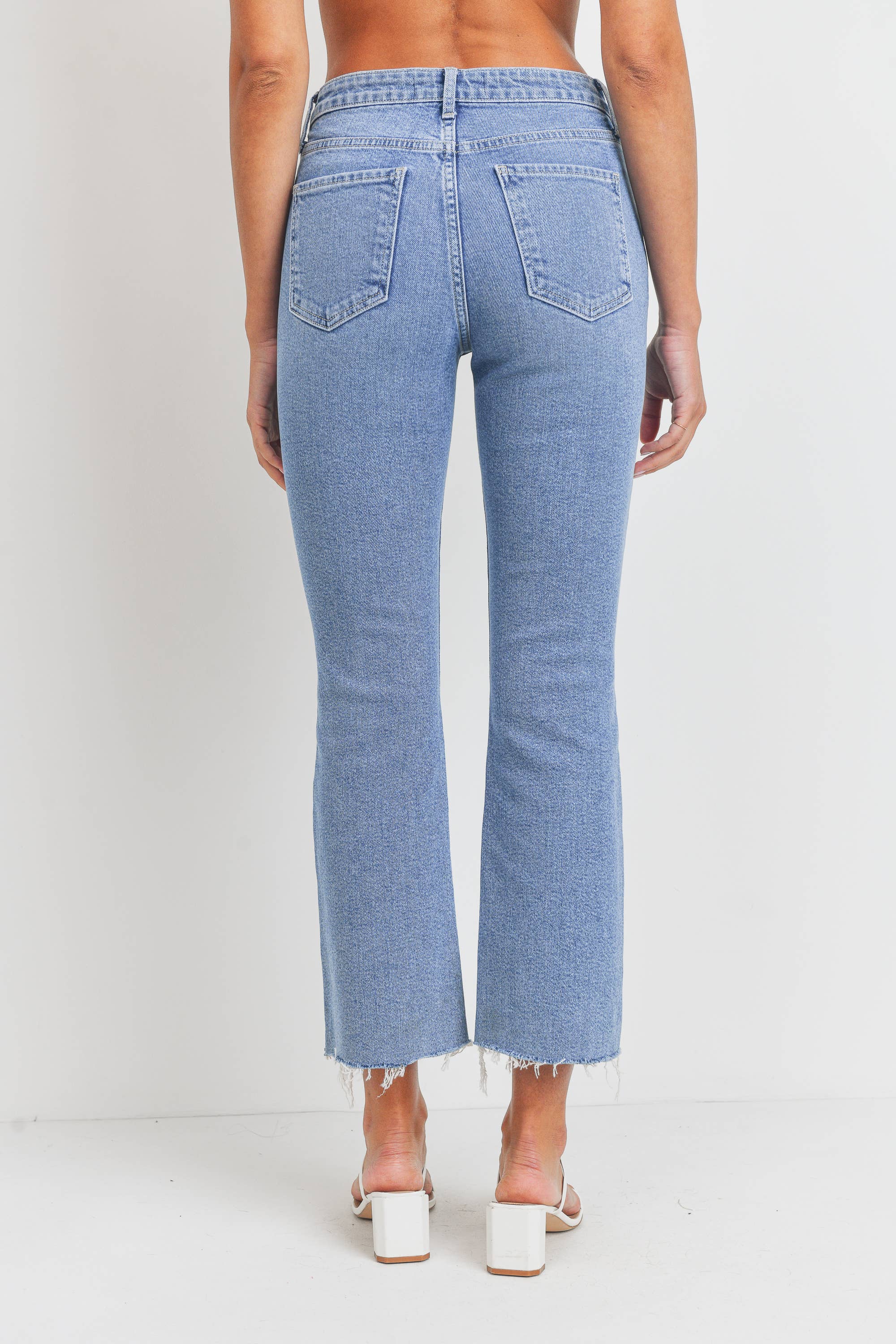 Vana Vintage Cropped Flare Jeans