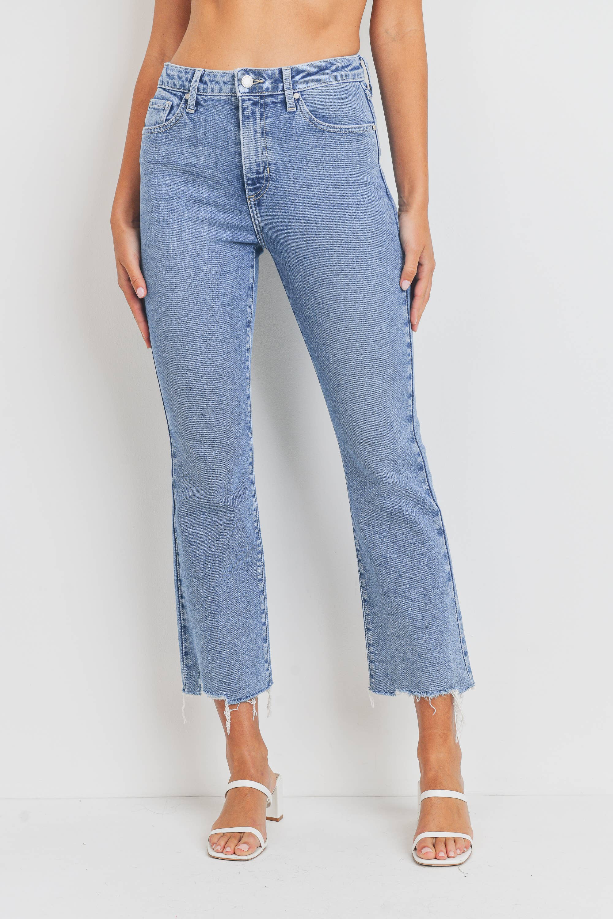 Vana Vintage Cropped Flare Jeans