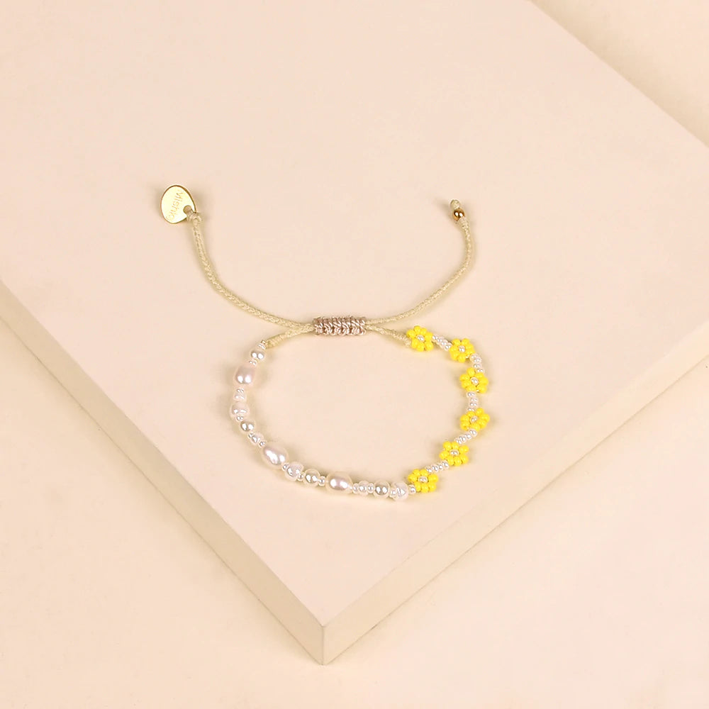 Pearly Flower Power Beaded Bracelet | Mishky