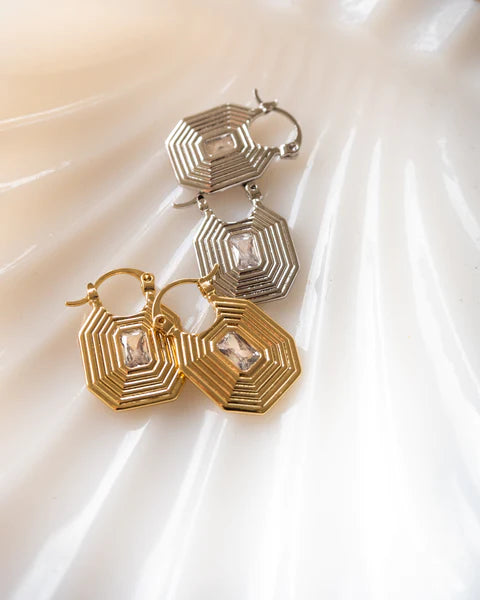 Ridged Pyramid Pendant Earrings Silver