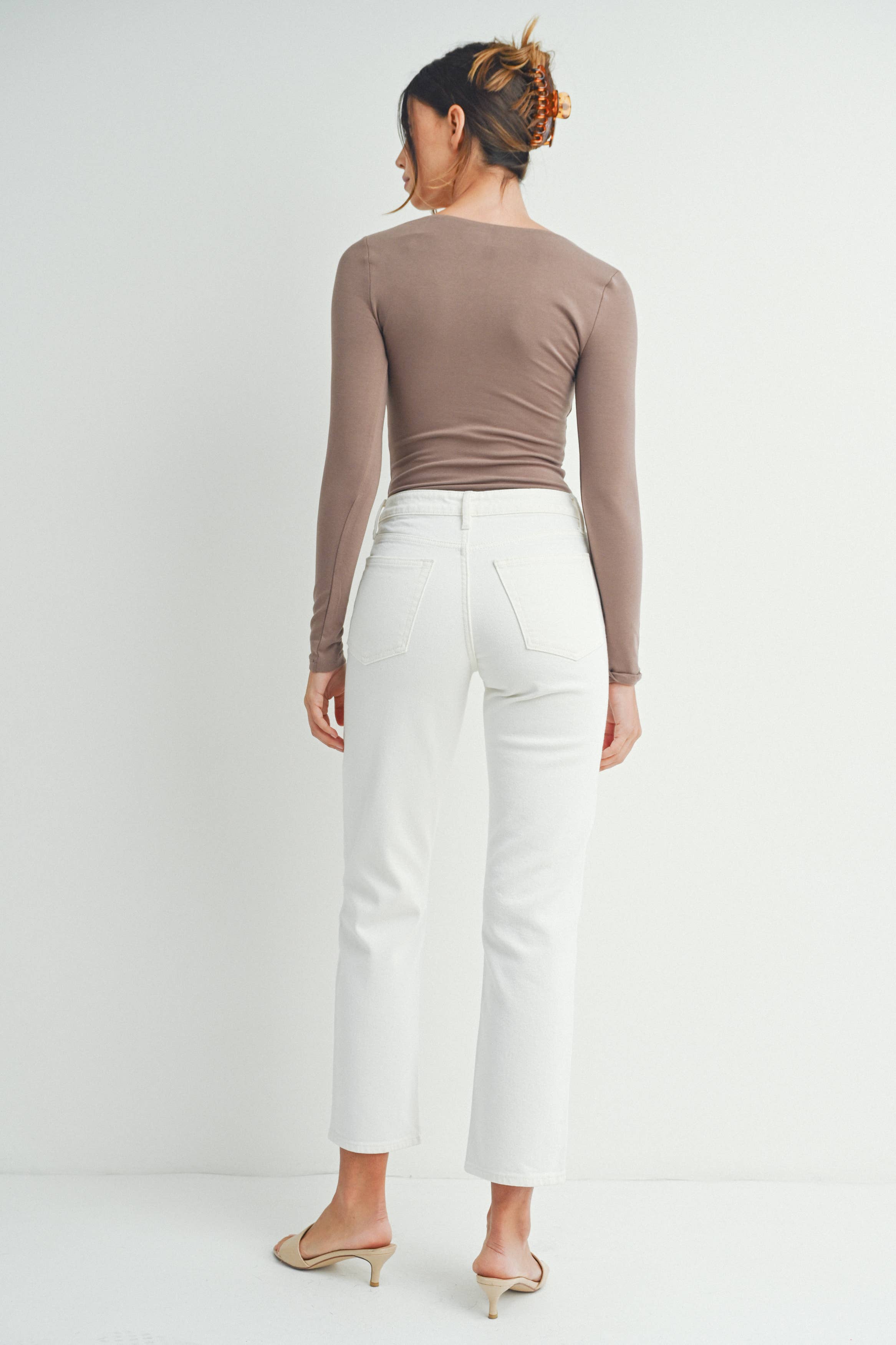 Sindie Mid Rise Cream Straight Jeans