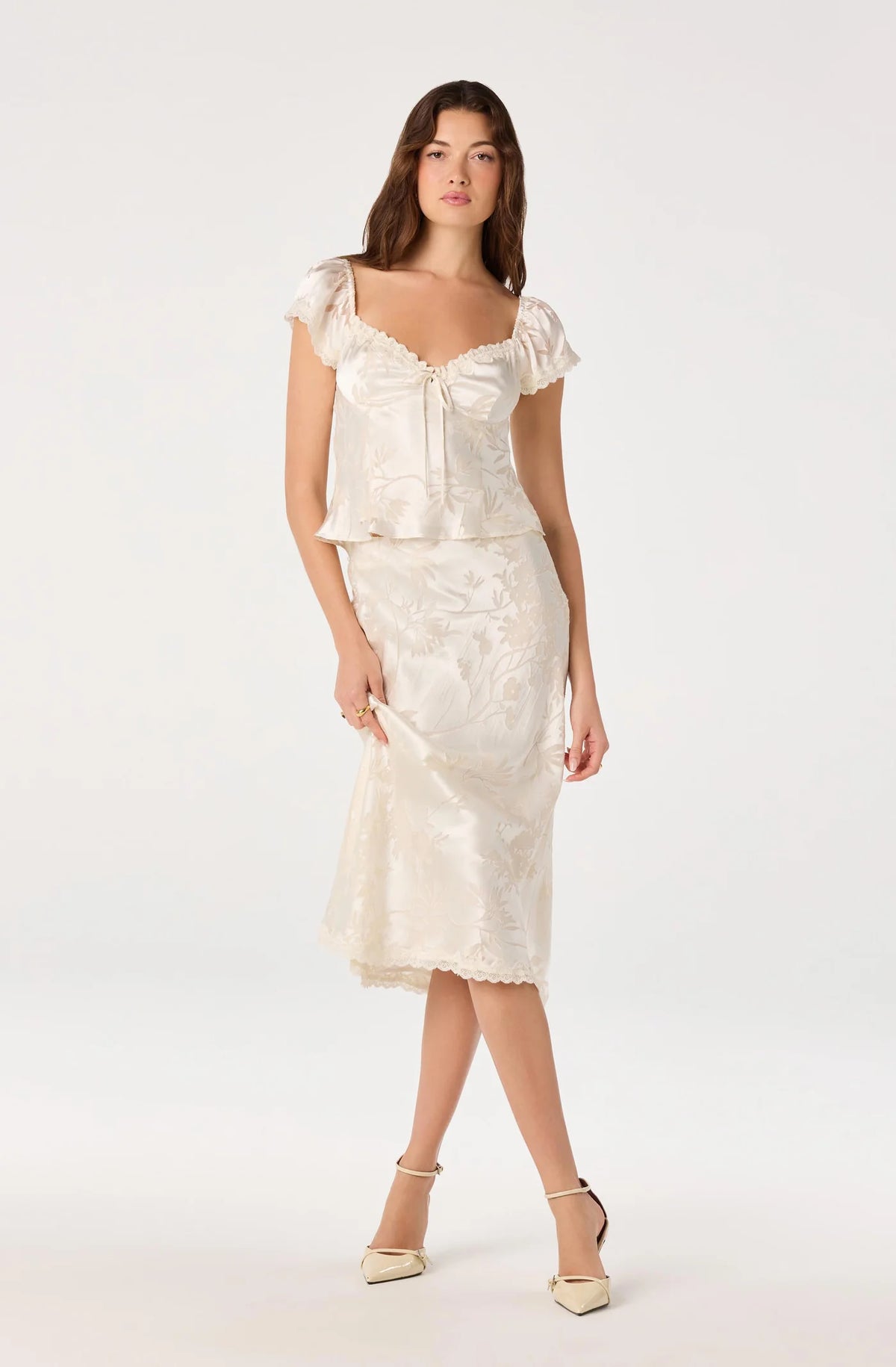 ASTR the Label Windey Cream Skirt