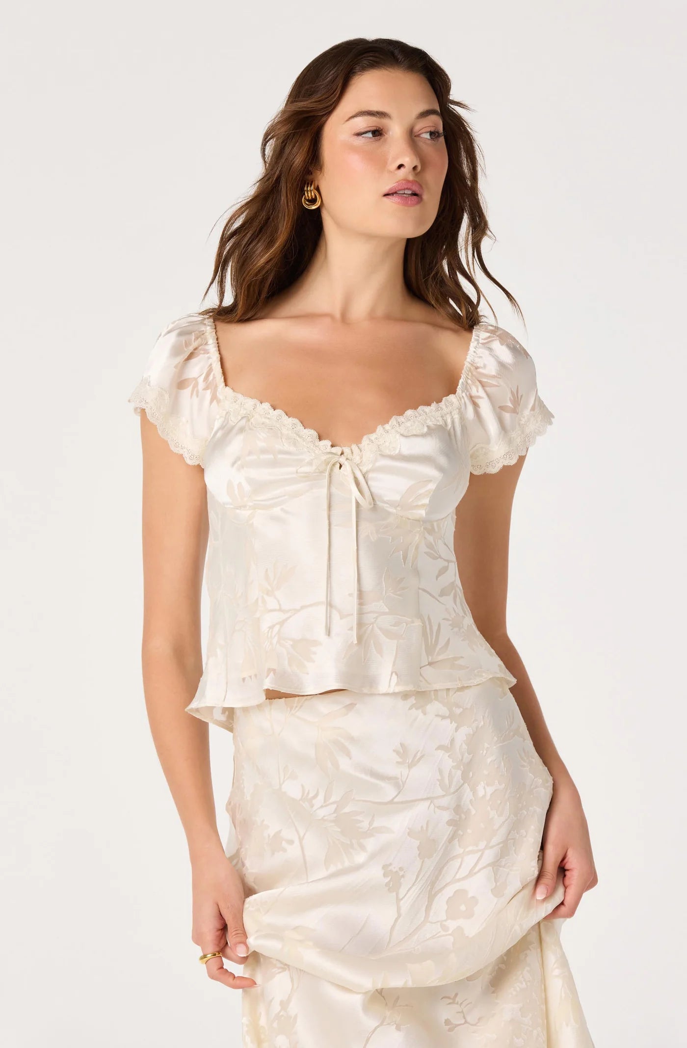 ASTR the Label Vanessa Top Cream