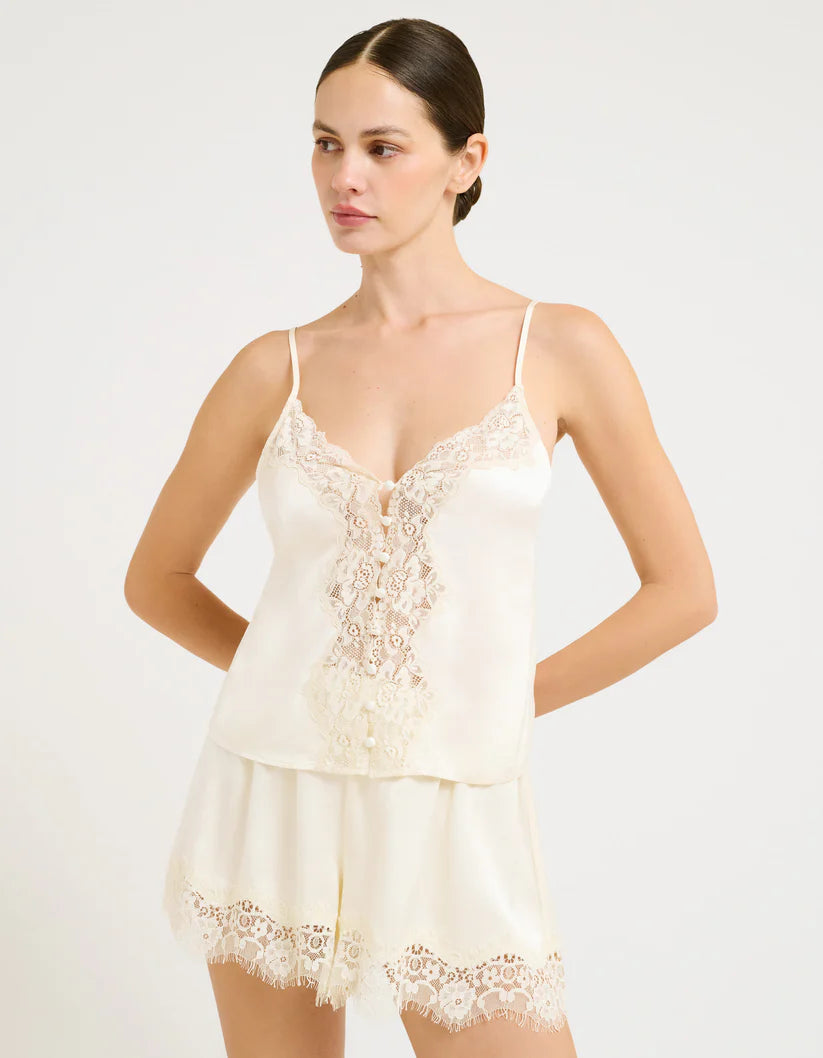 Rumored Bloom Shorts Ivory