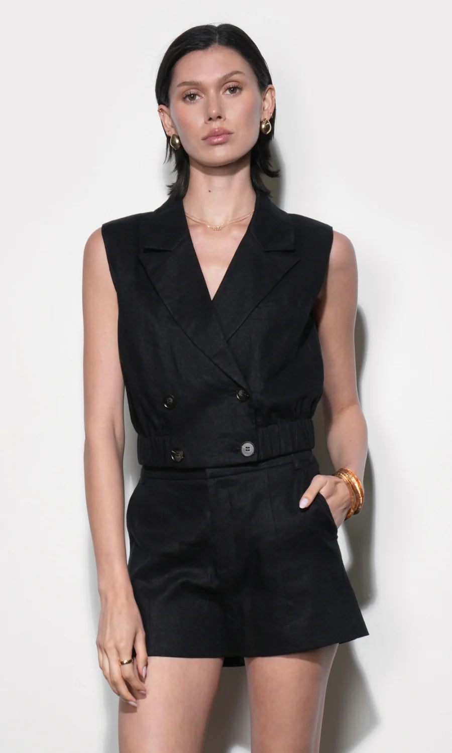 Haisley Black Linen Shorts