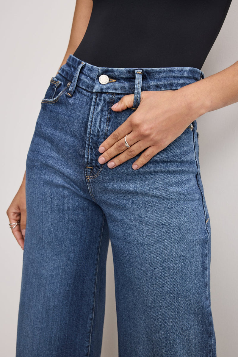 Good American | Soft-Tech Good Waist Cropped Palazzo Jeans Indigo737