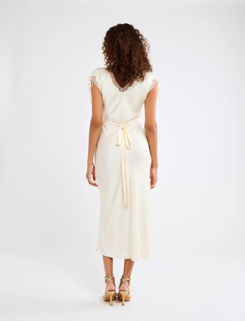 Rumored | Monarch Midi Dress