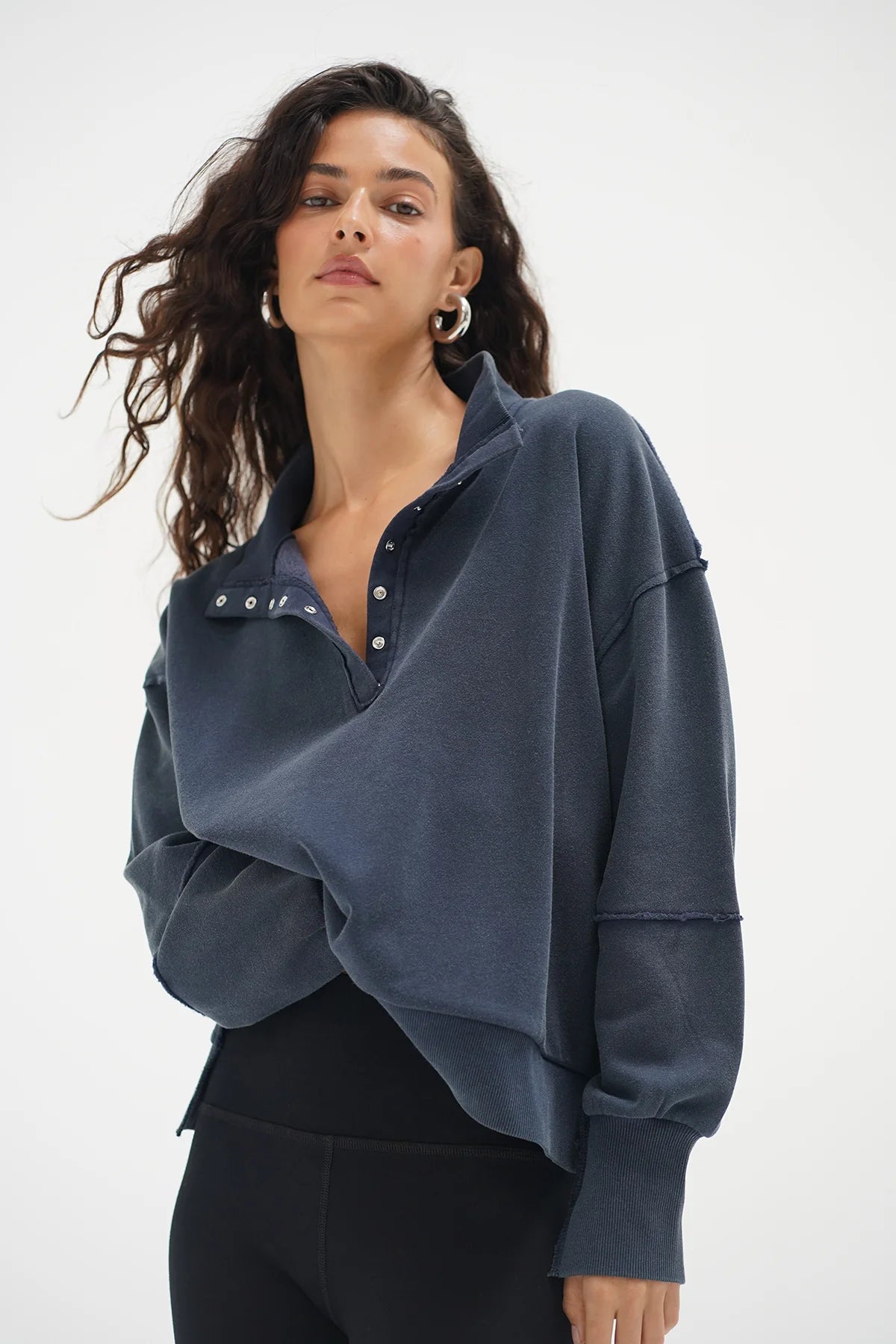 Hallie Snap Collared Pull Over
