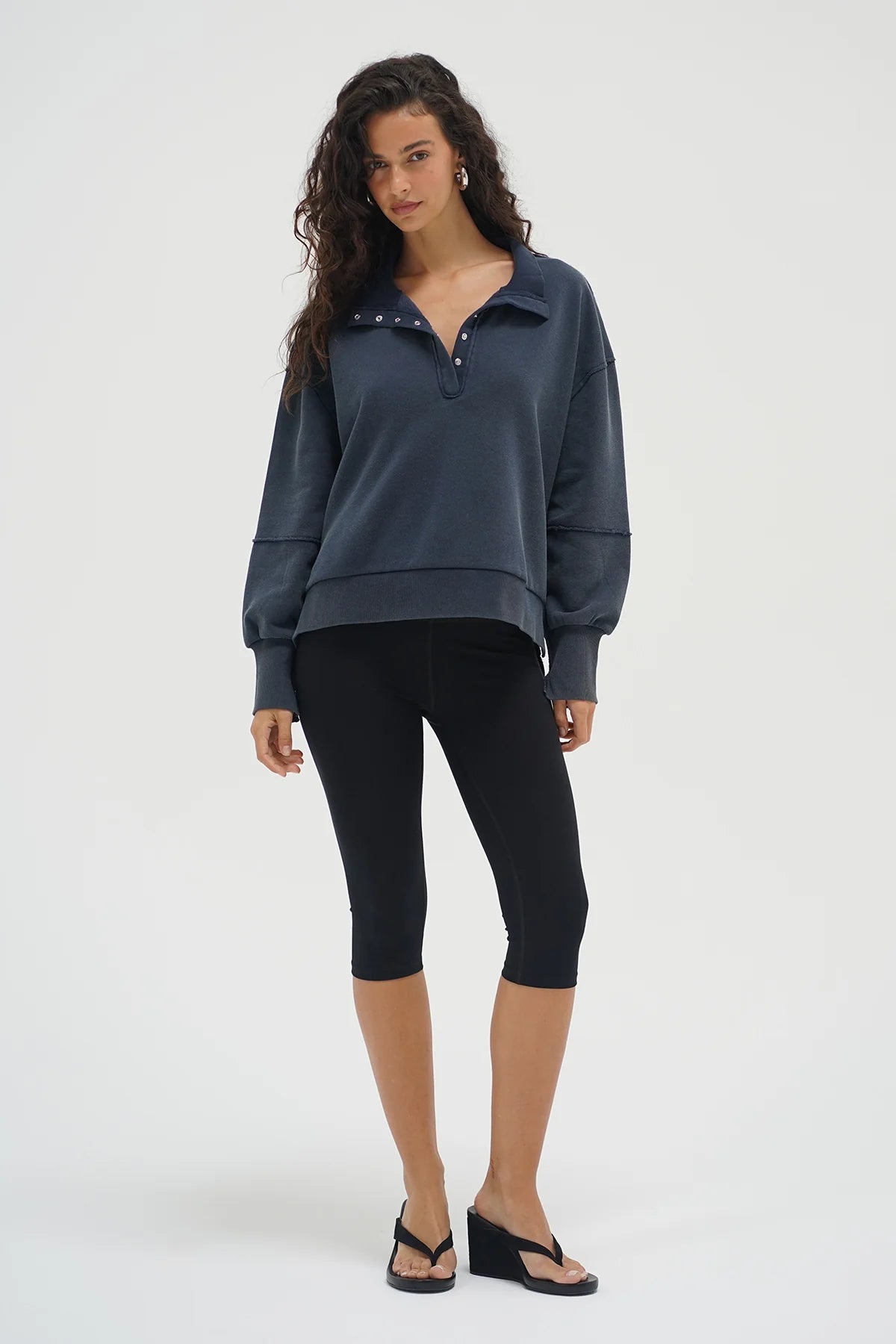 Hallie Snap Collared Pull Over