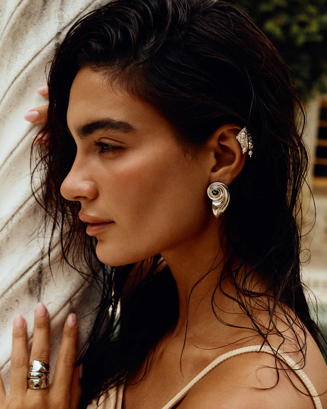 The Palma Shell Studs