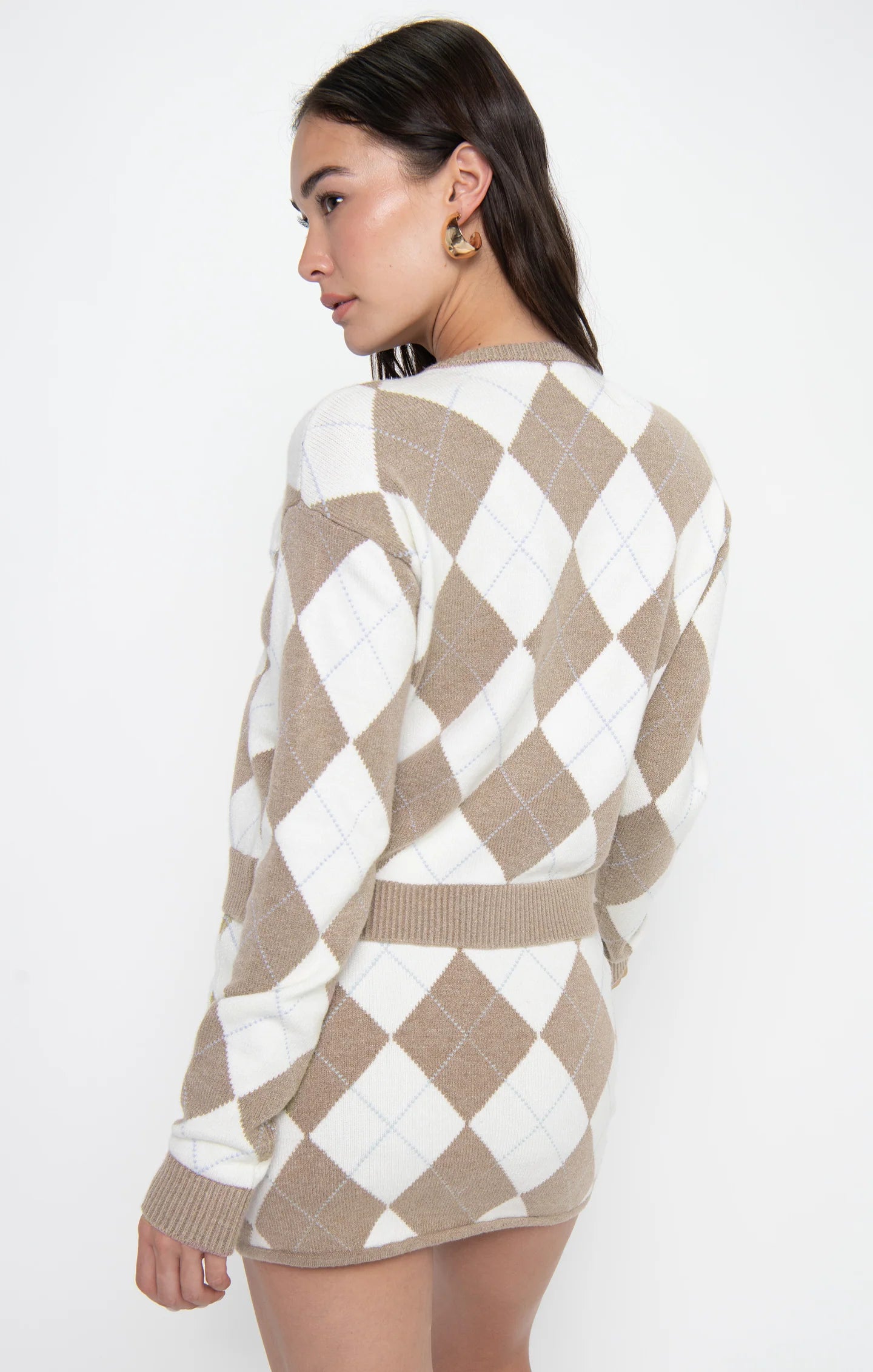 Show Me Your MuMu Throw on Caridgan Beige Argyle