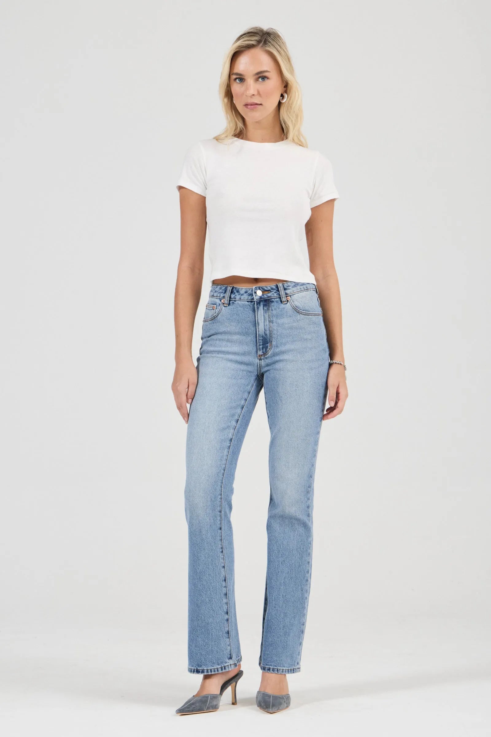 Rolla's Midtown Bootcut Jean Surrender