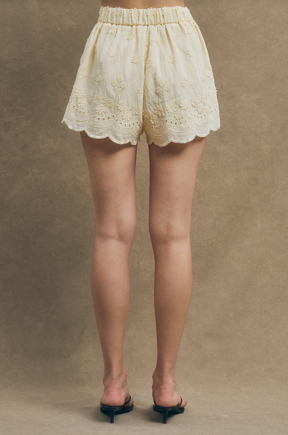 Nellie Butter Yellow Shorts