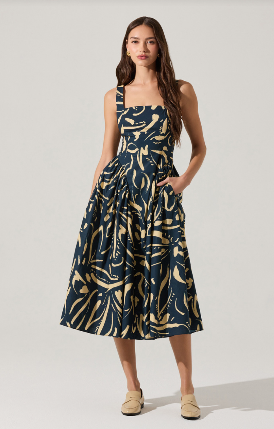 Vinya Dress