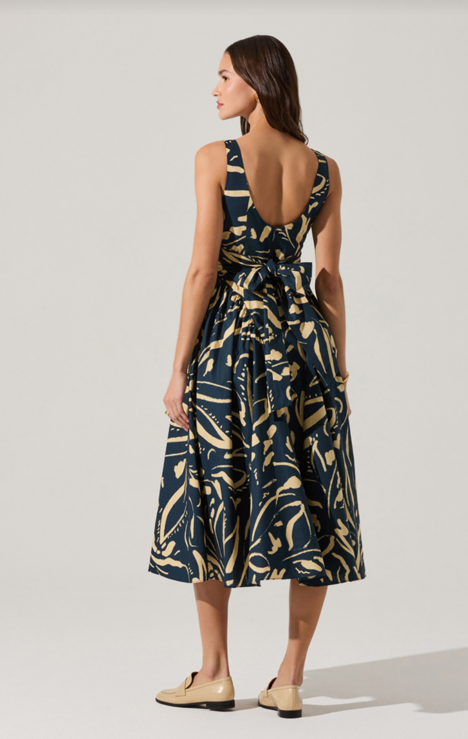 Vinya Dress