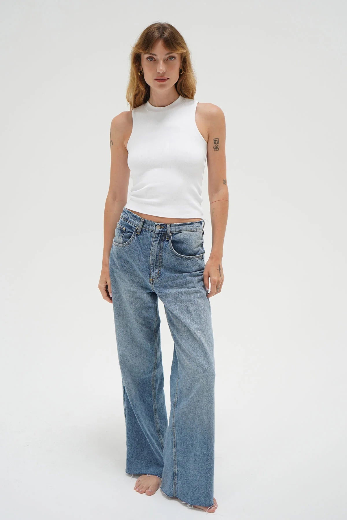 LNA Ribbed Double Layer Tank