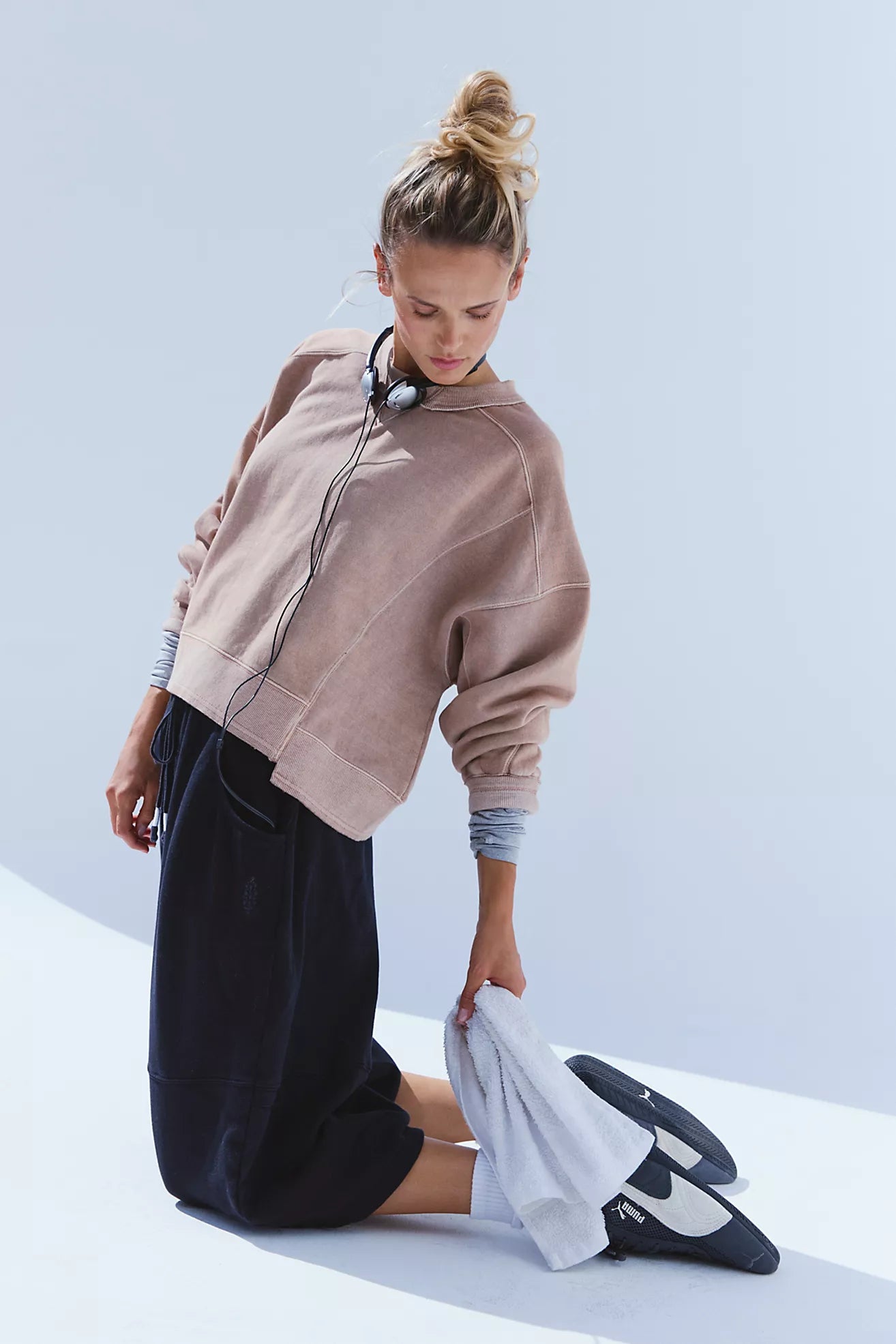 Intercept Pullover Sand