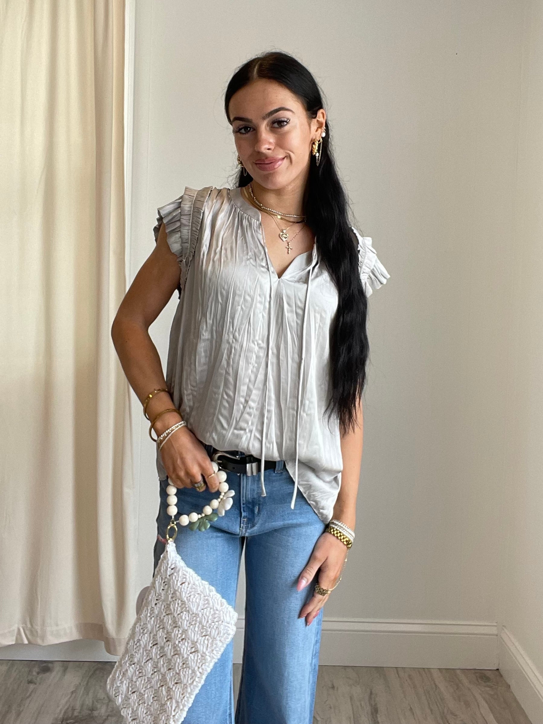 Whitney Crinkled Flutter Sleeve Top | Stone Grey