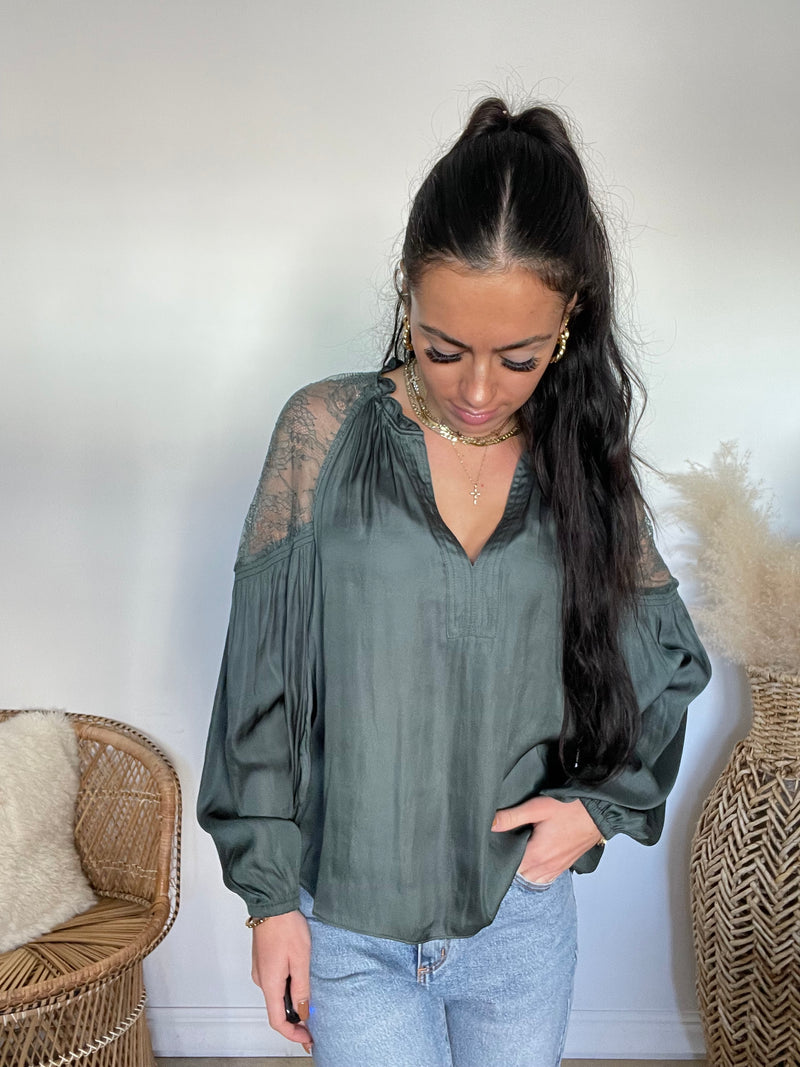 Current Air | Shannie Lace Puff Sleeve Top | Green