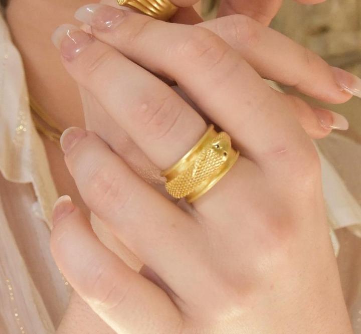 Elixir Gold Snake Ring